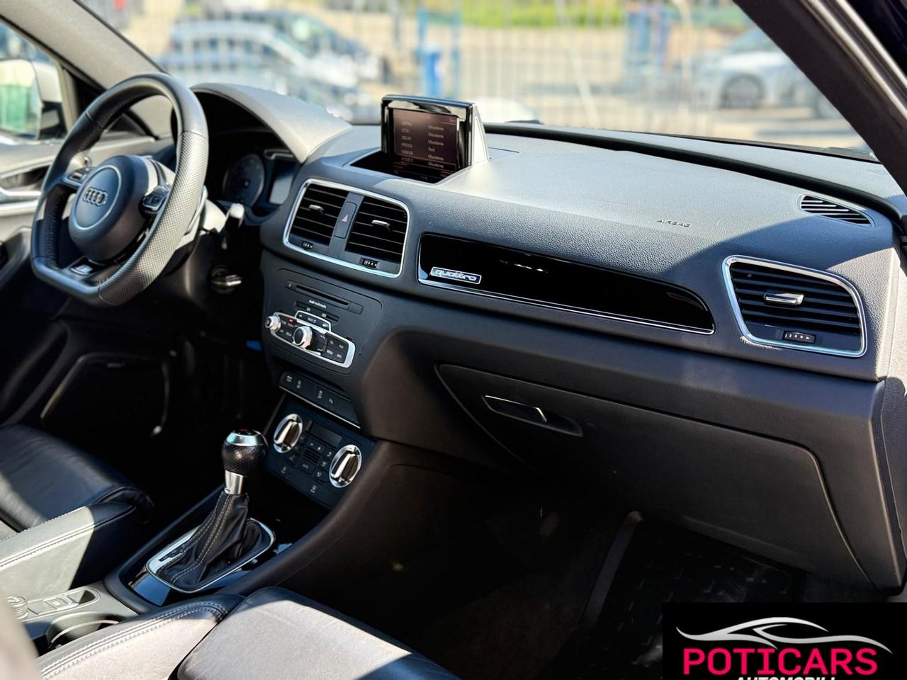 Audi Q3 Rs 2.5 TFSI quattro plus