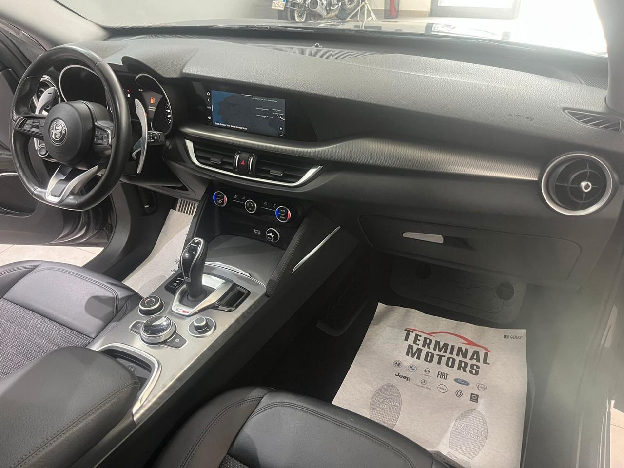Alfa Romeo Stelvio 2.2 Turbodiesel 190 CV AT8 Q4 Sprint