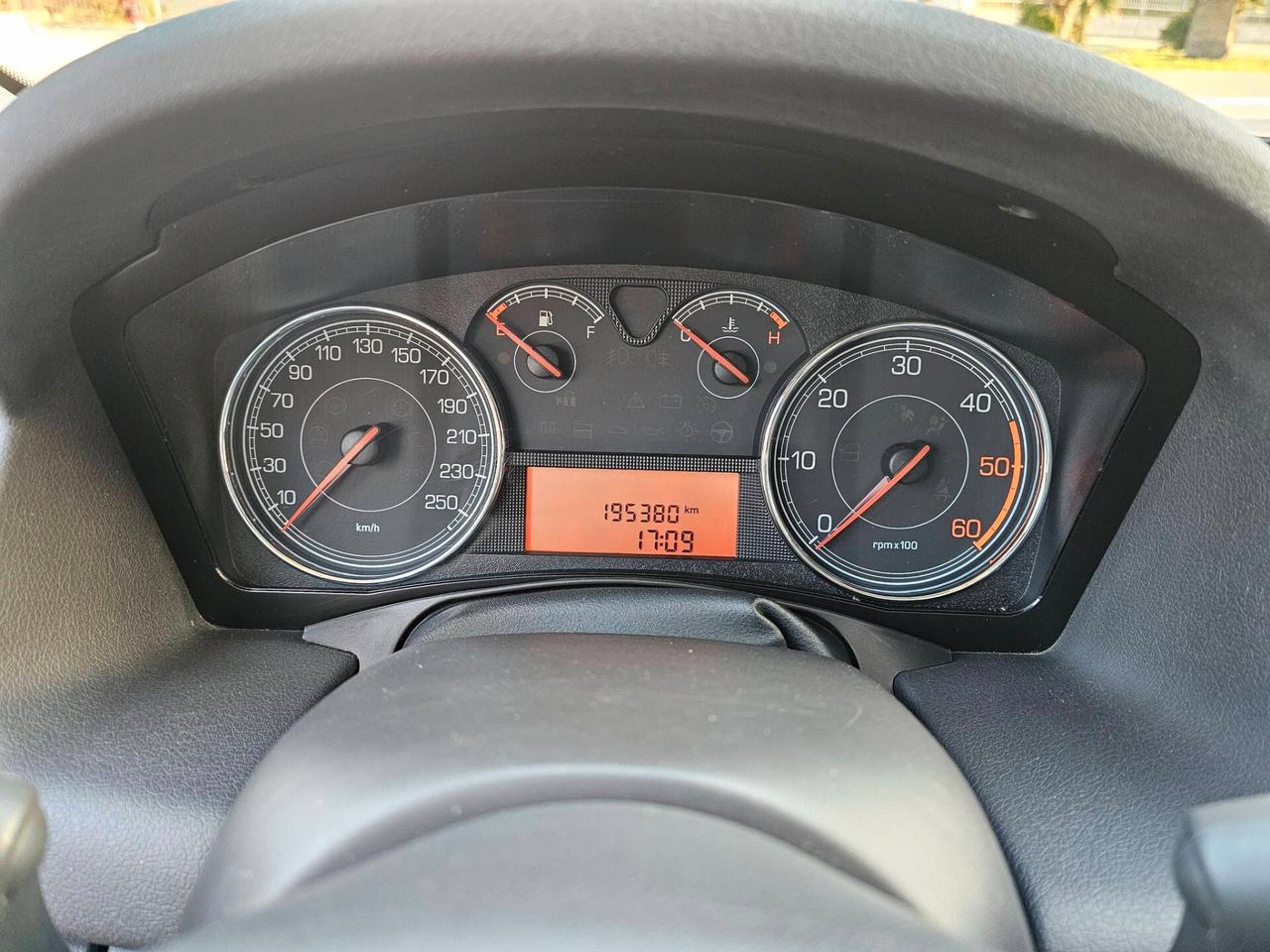 FIAT CROMA 1.9 MJT 150CV EMOTION