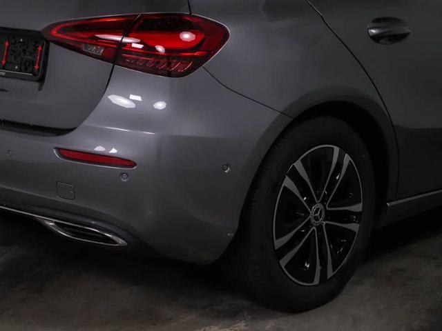 MERCEDES-BENZ A 180 Automatic Progressive Advanced