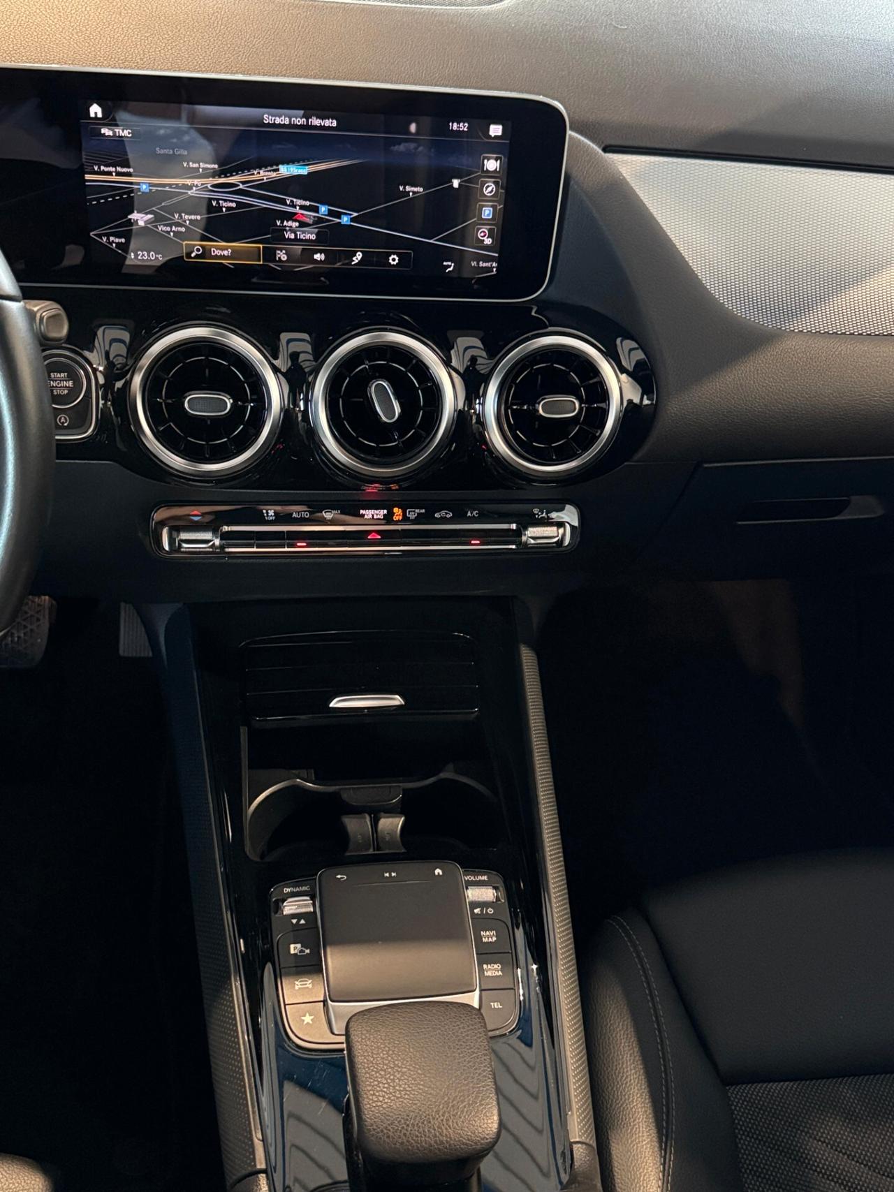 Mercedes-benz A 180 A 180 d Automatic Sport