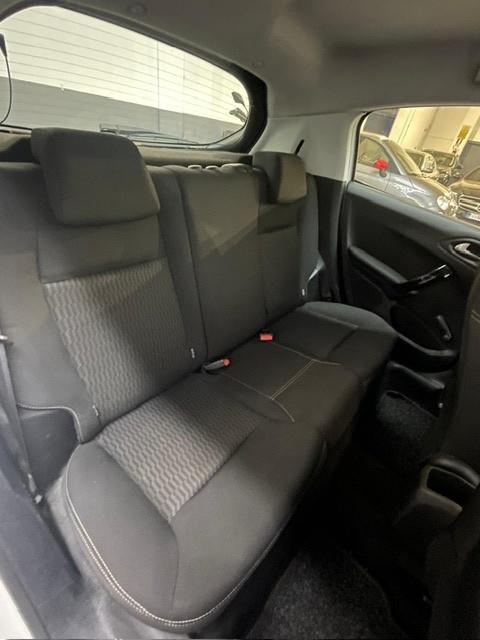 Peugeot 208 BlueHDi 75 S&S 5 porte Active