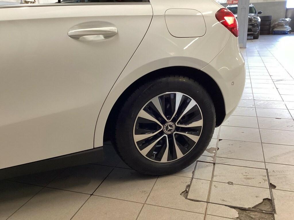 Mercedes Classe A 180 180 D Advanced 8G-DCT