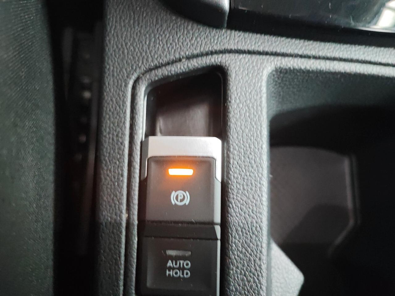 Volkswagen T-Roc 1.0 TSI 110 CV Style