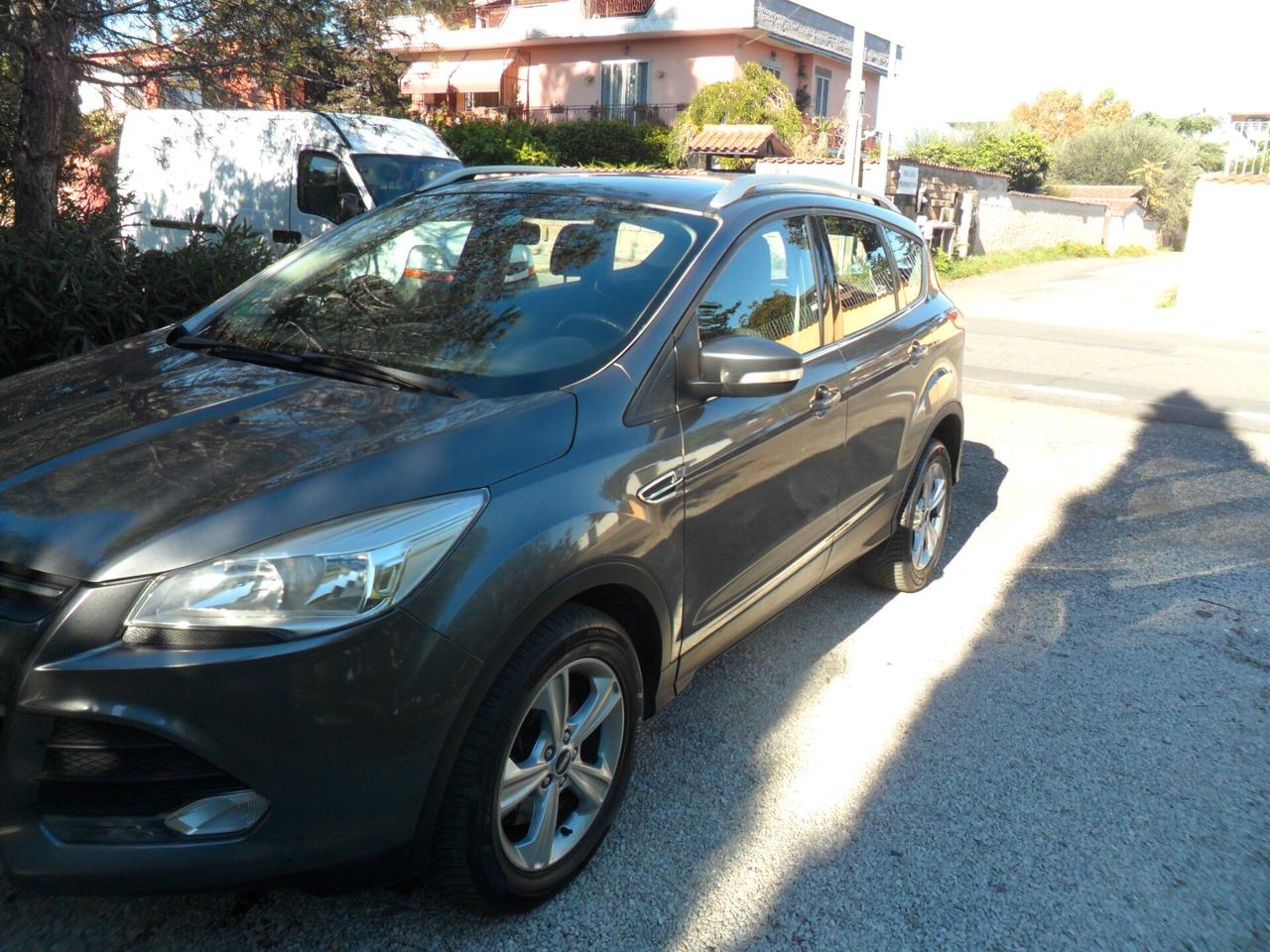 Ford Kuga 2.0 TDCi 140 CV 2WD Titanium DPF