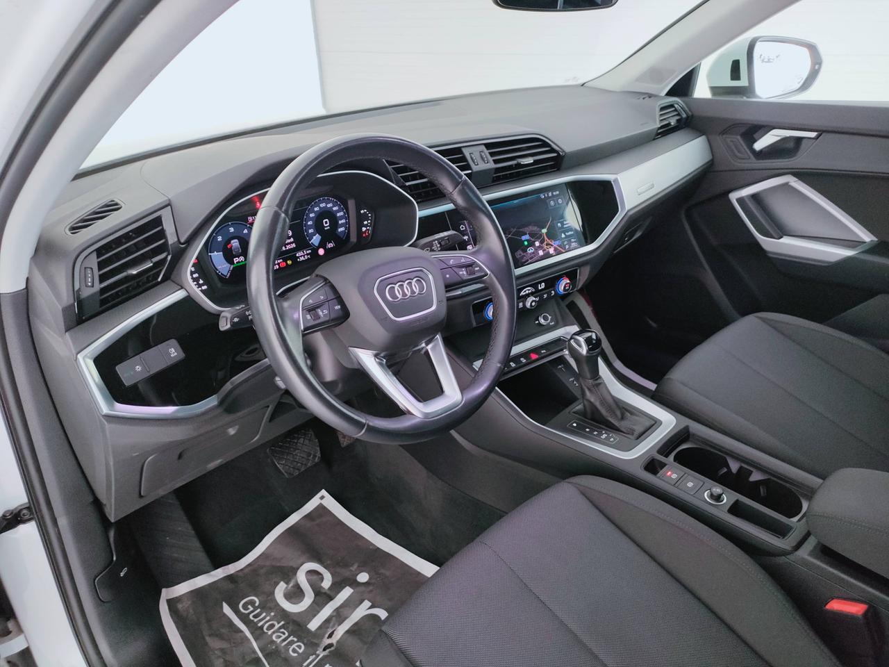 AUDI Q3 I 2019 Sportback - Q3 Sportback 35 2.0 tdi S line edition s-tronic