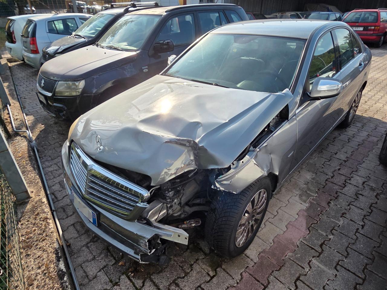 Mercedes-benz C 220 CDI Eleg. INCIDENTATA