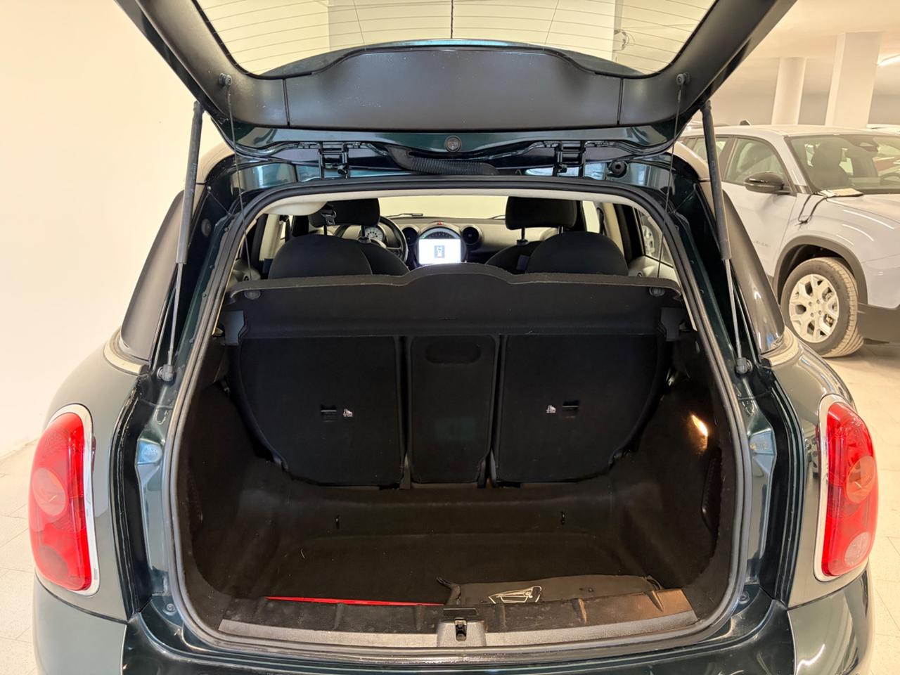 Mini Cooper D Countryman 1.6 D 111 cv