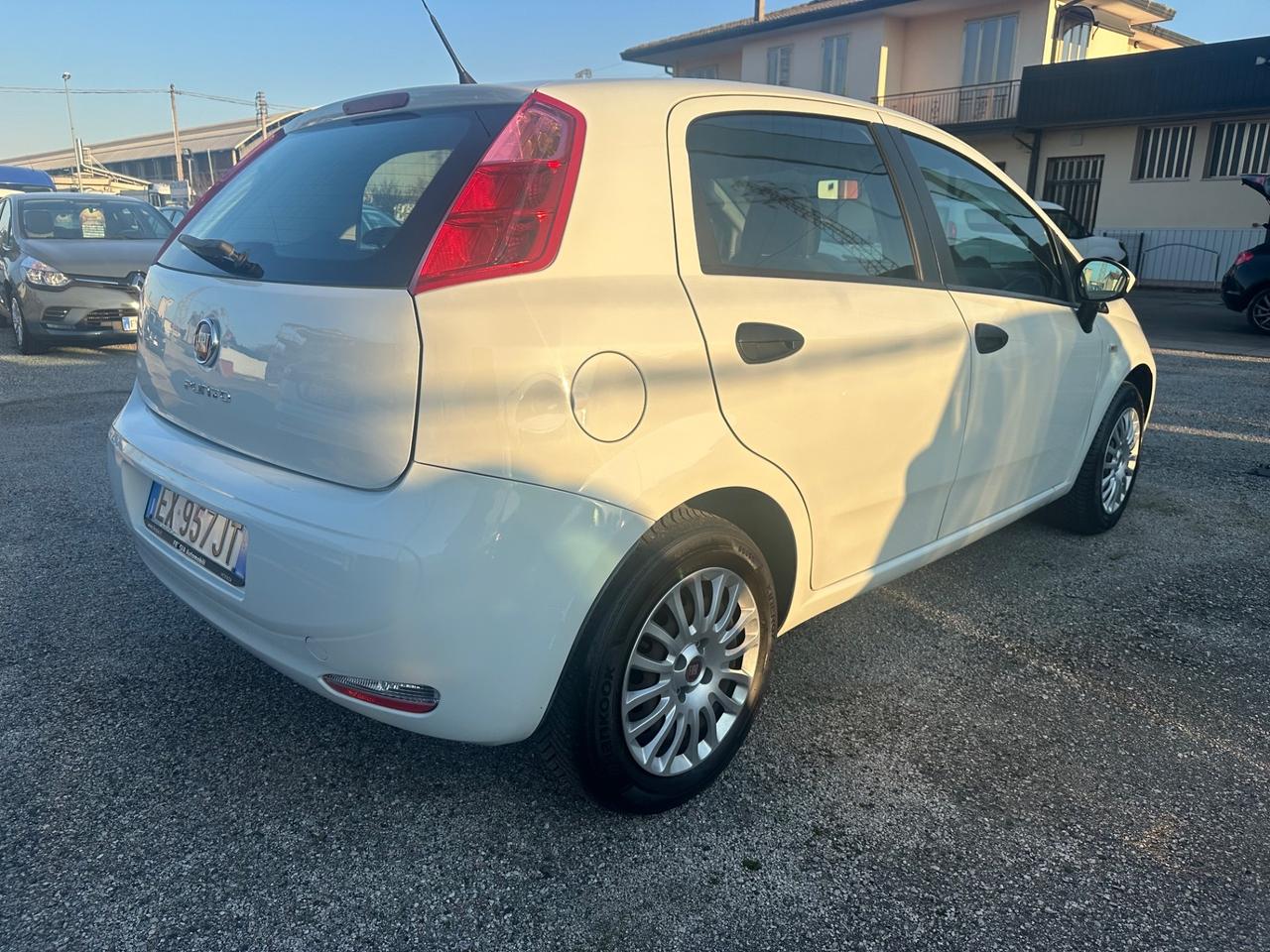 Fiat Punto 1.3 MJT II 75 CV 5 porte Young