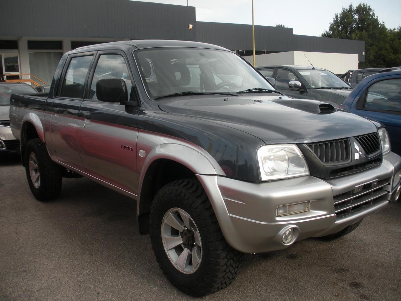 Mitsubishi L200 2.5 TDI 4WD Double Cab Pick-up GLS