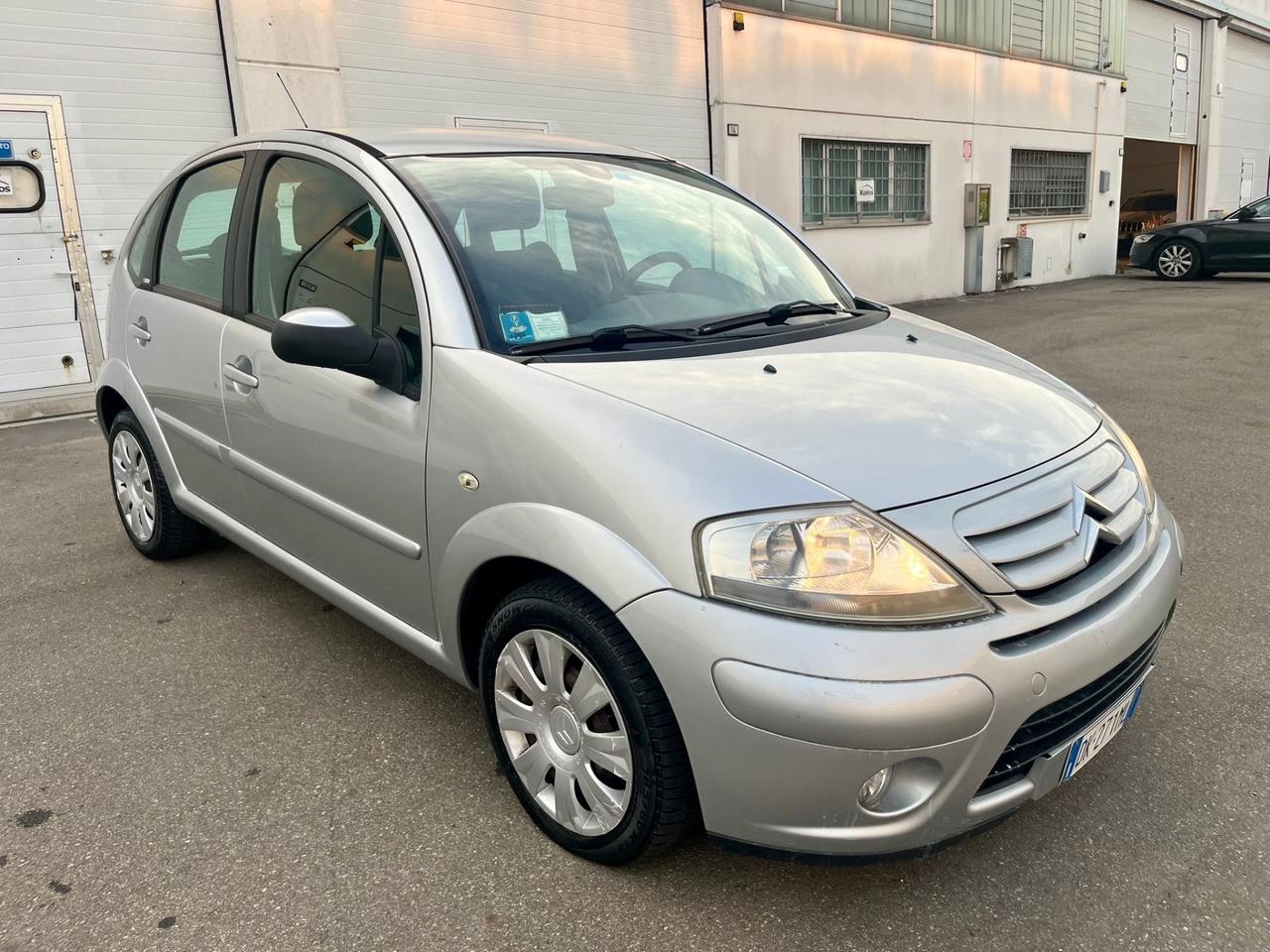 Citroen C3 1.4benz 2008 60.000km cambio automatico perfetta
