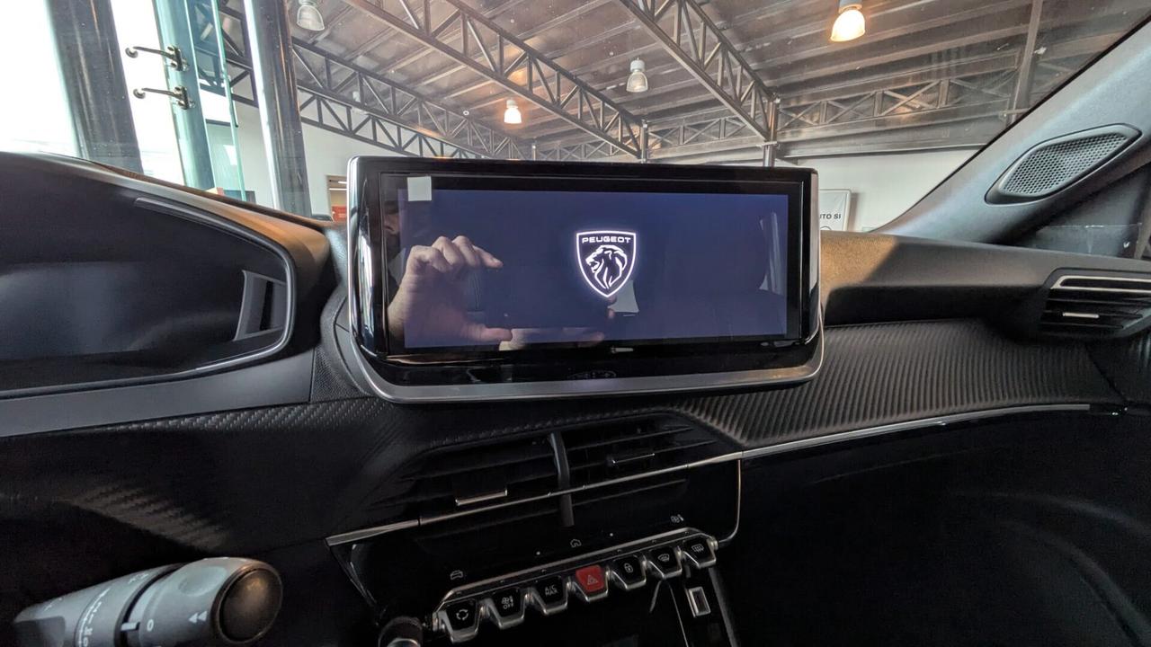 Peugeot 2008 100 S&S Allure