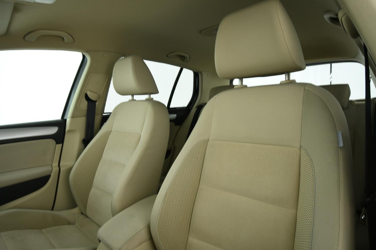 VOLKSWAGEN Golf 5p 2.0 tdi Highline 140cv dsg X COMMERCIANTI+BLUETOOTH