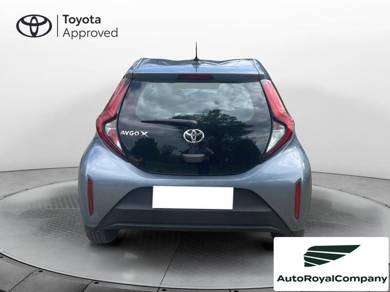 Toyota Aygo X 1.0 VVT-i 72 CV 5 porte Active KM0 IVA ESPOSTA