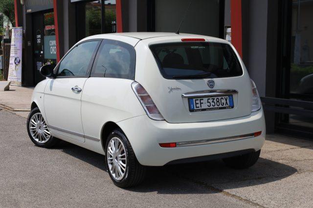 LANCIA Ypsilon 1.2i 69CV 5Porte UniProprietario per NEOPATENTATI