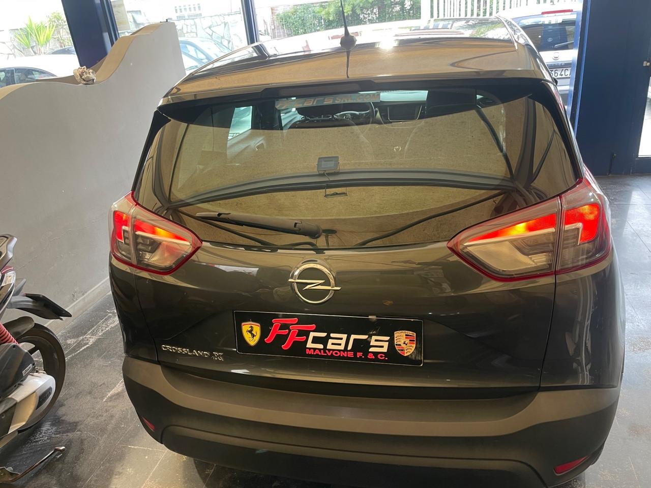 Opel Crossland X 1.2 12V Advance