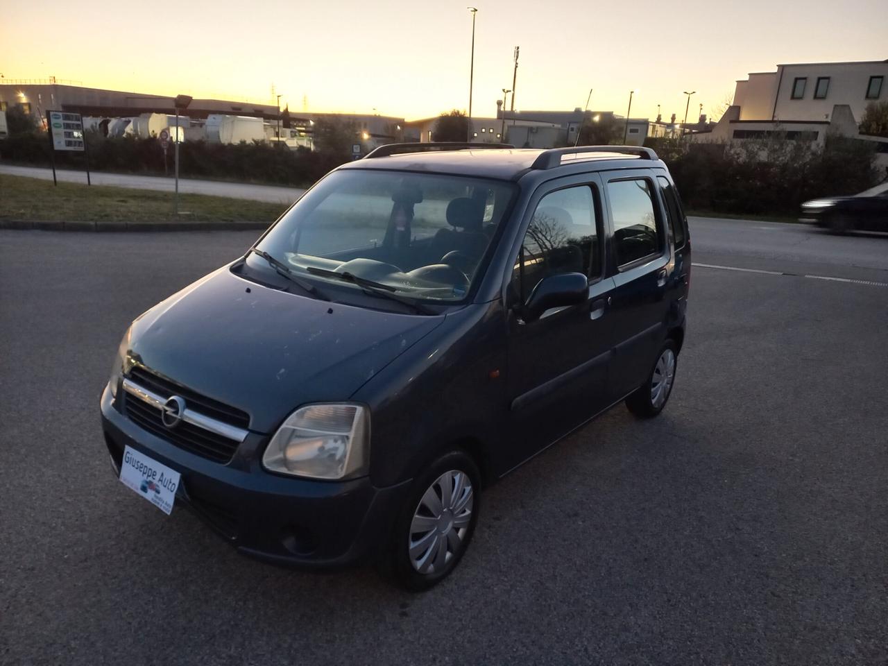 Opel agila 1,2