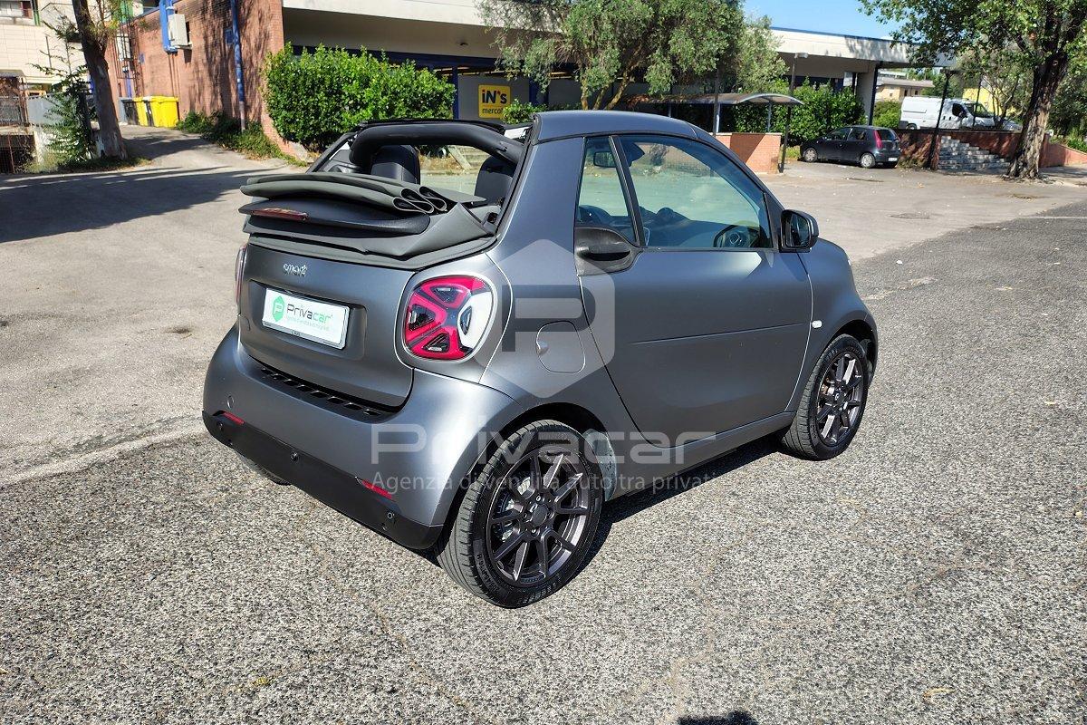 SMART fortwo EQ cabrio Ushuaïa