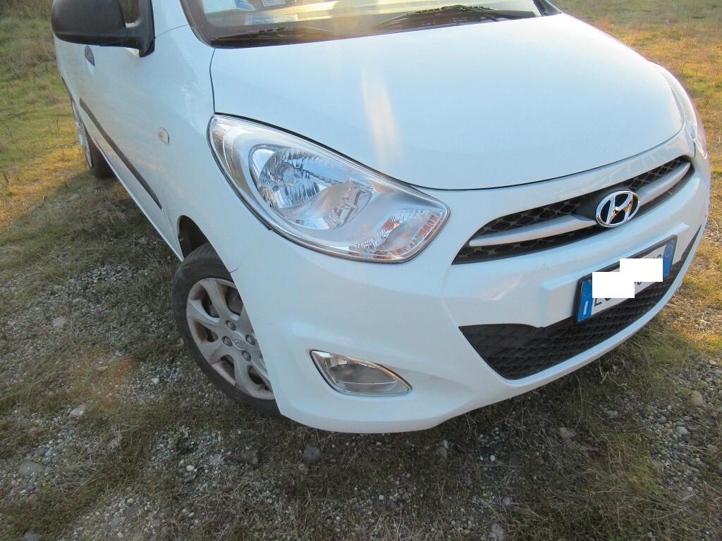 Hyundai i10 1.1 12V Sound Edition Benz, GPL sino al 2033