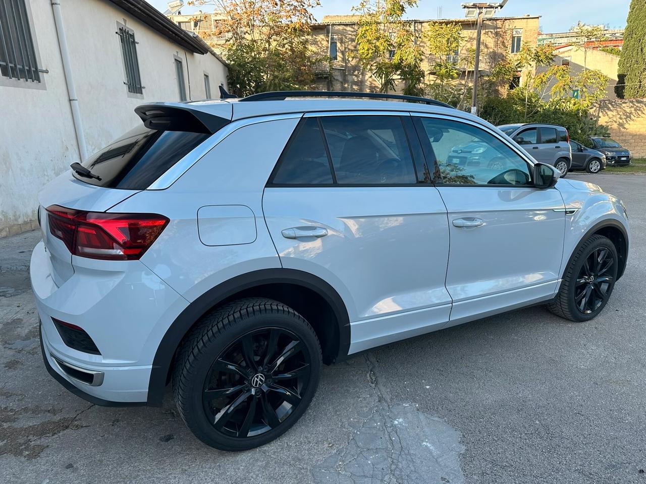 Volkswagen T-Roc 1.0 TSI R-Line 110cv - 2021