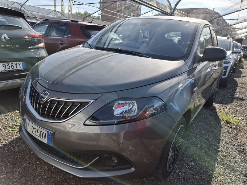 Lancia Ypsilon III 2021 1.2 Silver Gpl 69cv