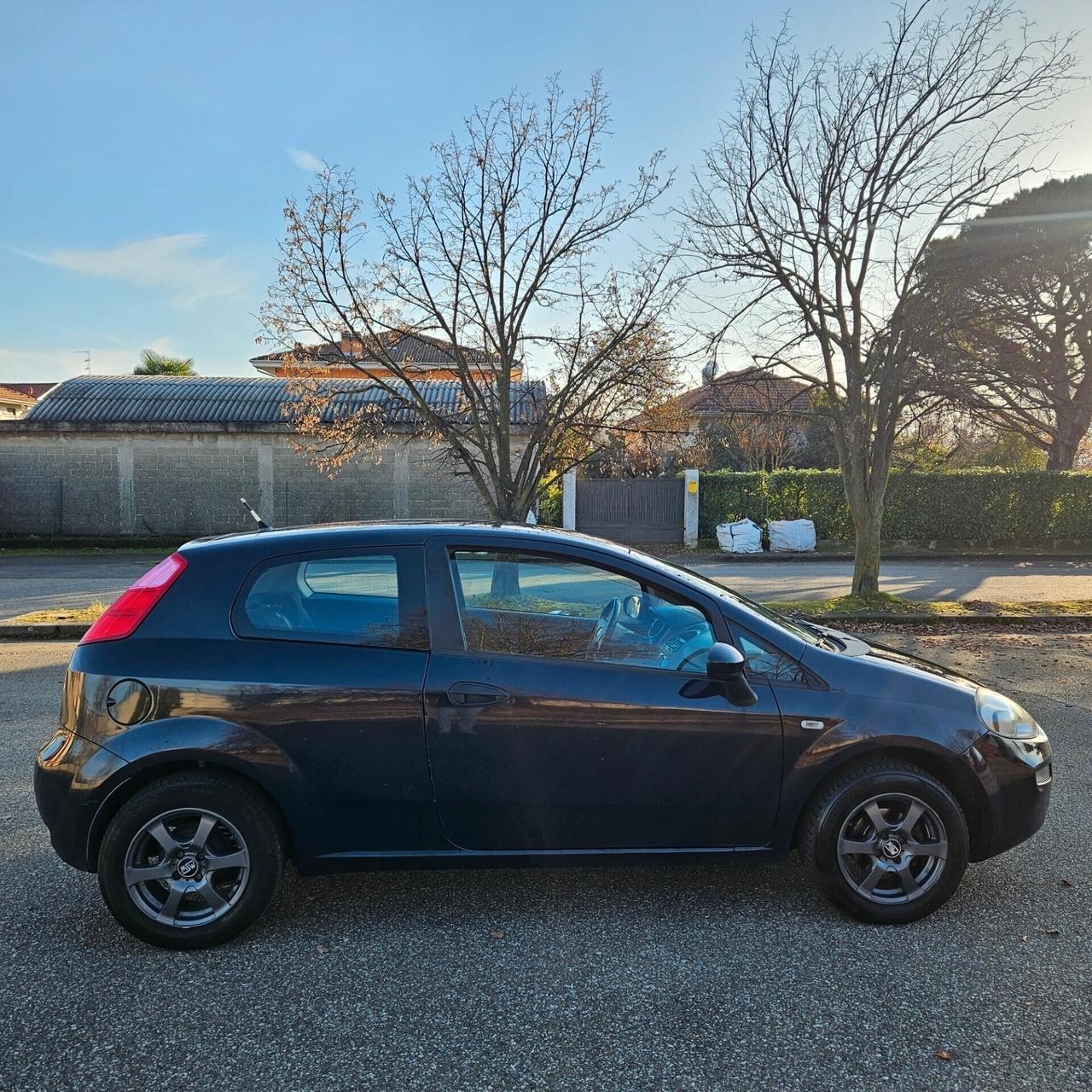 Fiat Punto 1.2 8V 5 porte Street