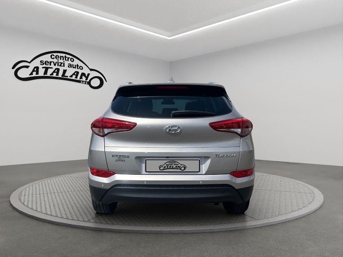 HYUNDAI - Tucson - 1.7 CRDi 116CV XPossible NAVI TELECAMERA
