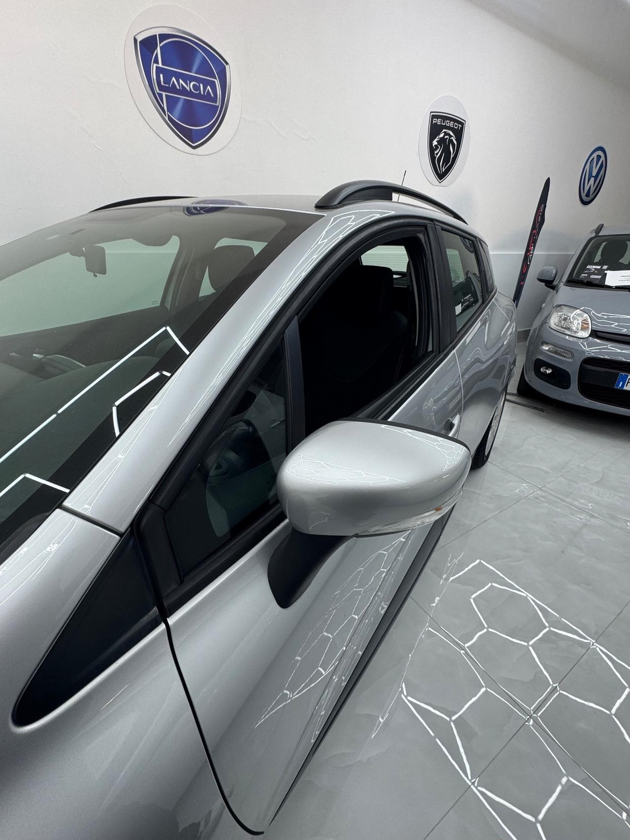 Renault Clio Sporter 1.2 75CV Intens