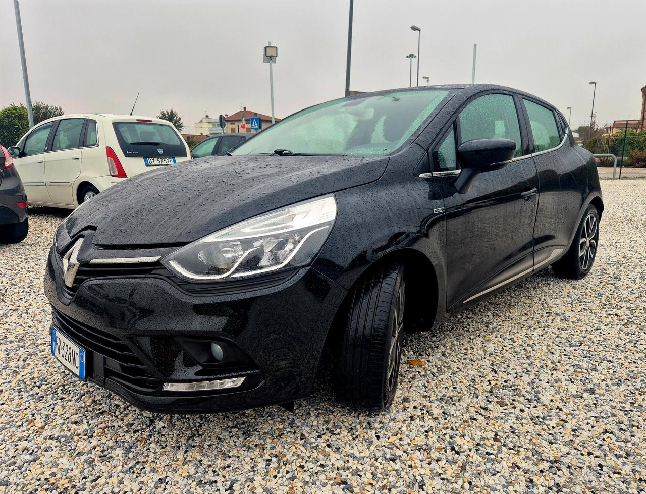 Renault Clio 1.2 benz "55MILA KM"
