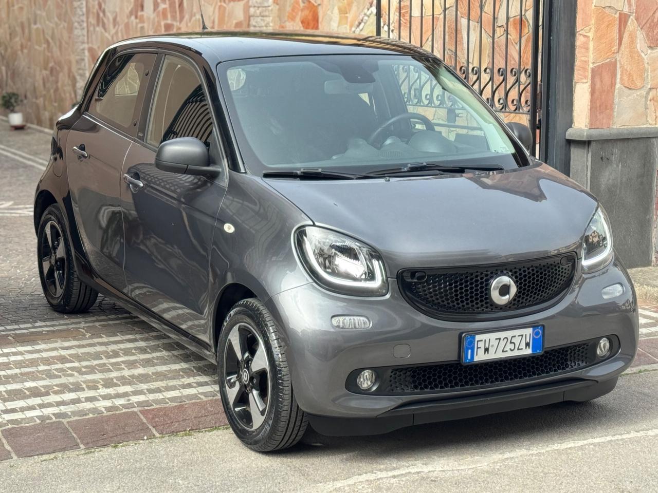 Smart ForFour 70 1.0 Prime