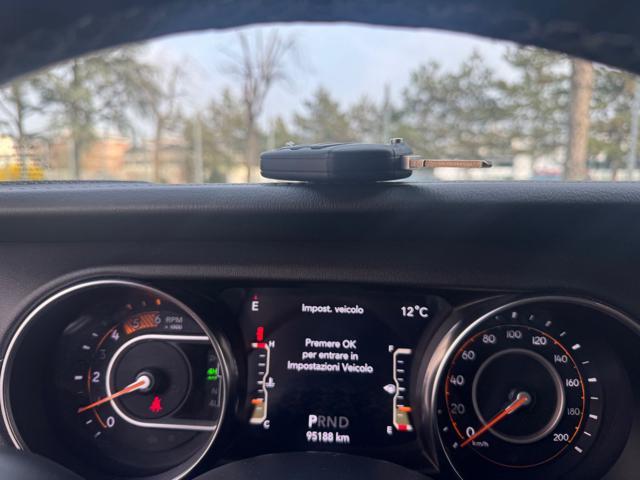 JEEP Wrangler Unlimited 2.2 Mjt II Sahara 200CV AUTOM.