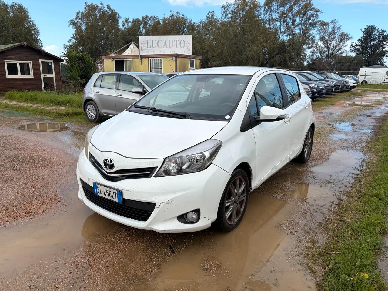 TOYOTA YARIS 1.4 D4D 90CV ANNO 2012 AUTOMATICA