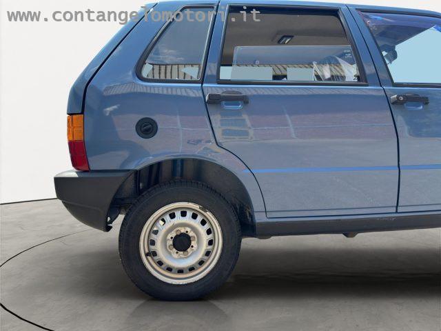 FIAT Uno 45 5 porte km 37000 pari a nuovo tutta originale