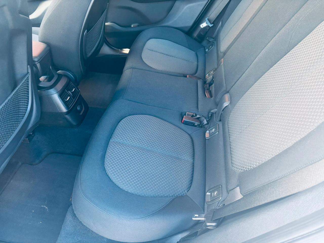 Bmw 216 216d Active Tourer Sport