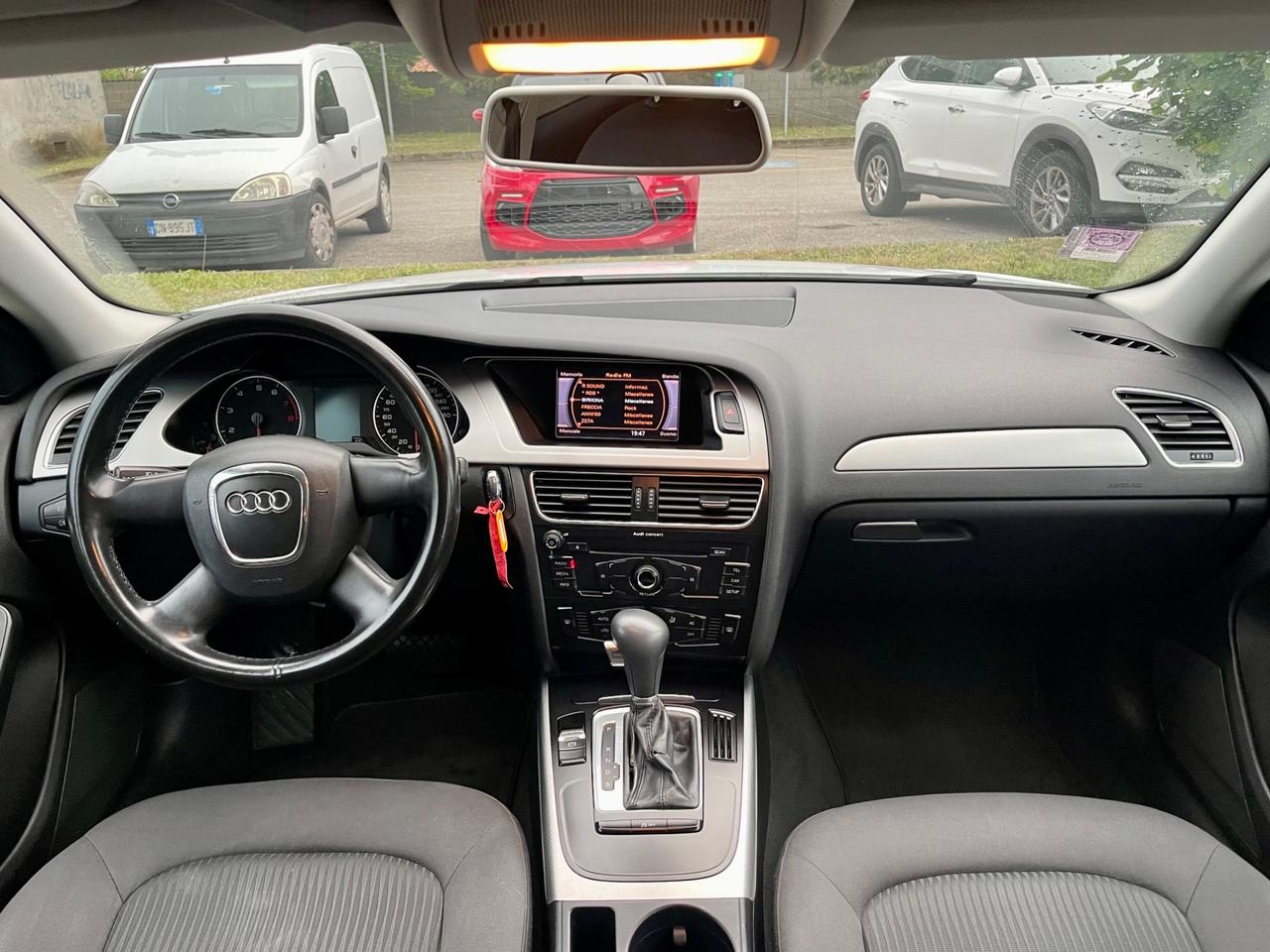 Audi A4 1.8 TFSI 120 CV Ambiente
