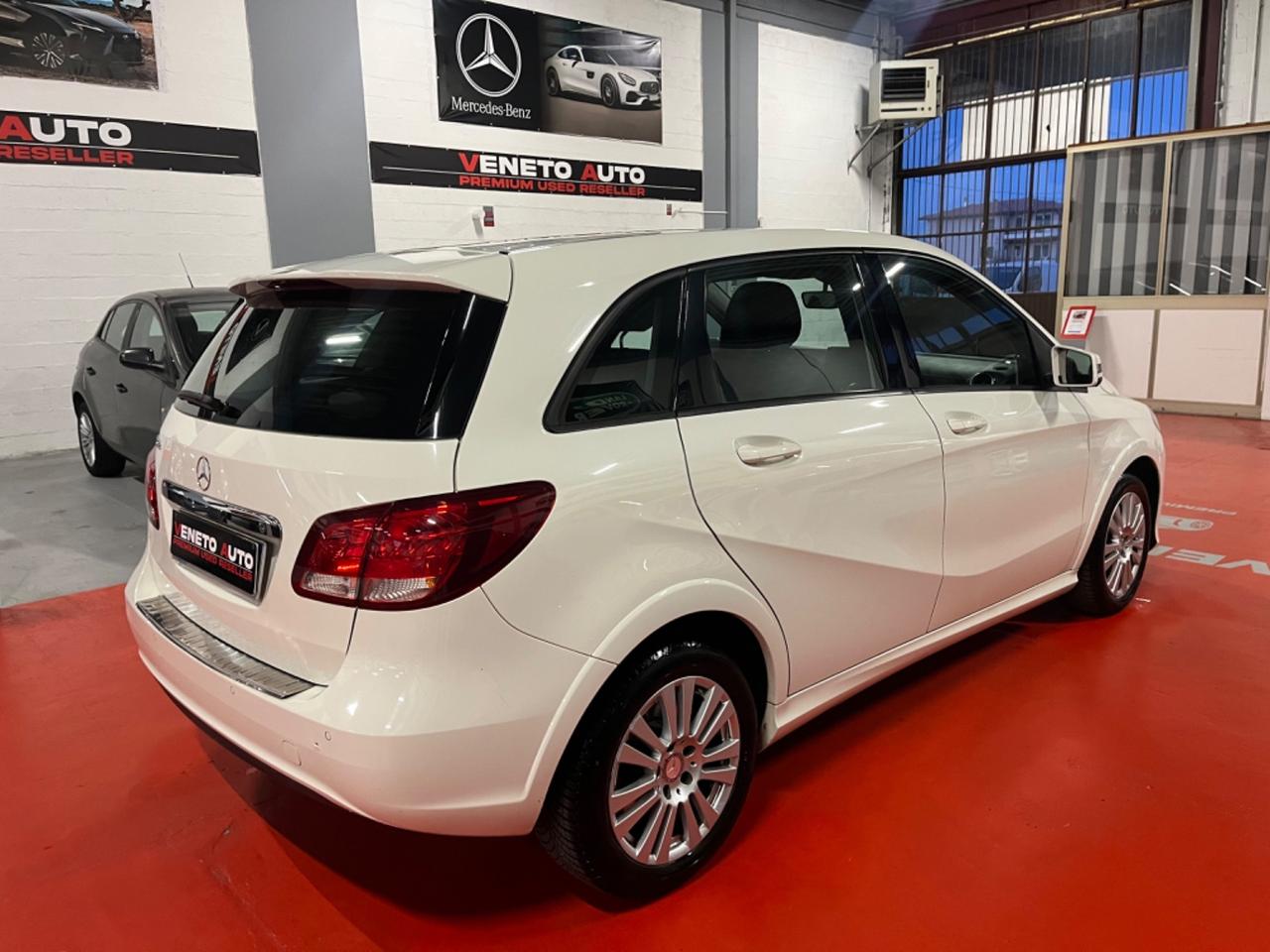 Mercedes-benz B 200 c Executive