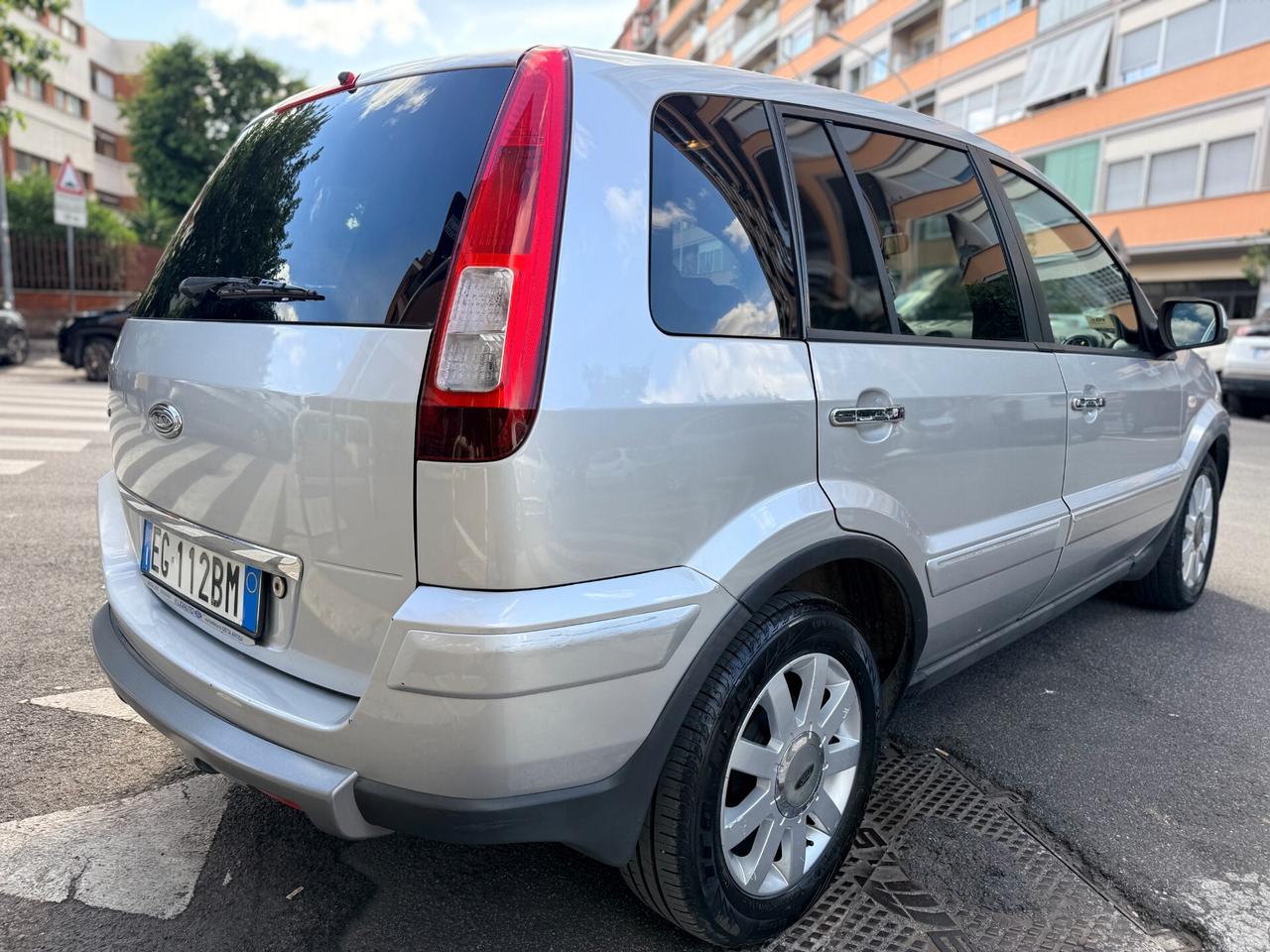 Ford Fusion 1.4 16V Euro 5 GPL (2030) MEGA TAGLIANDO