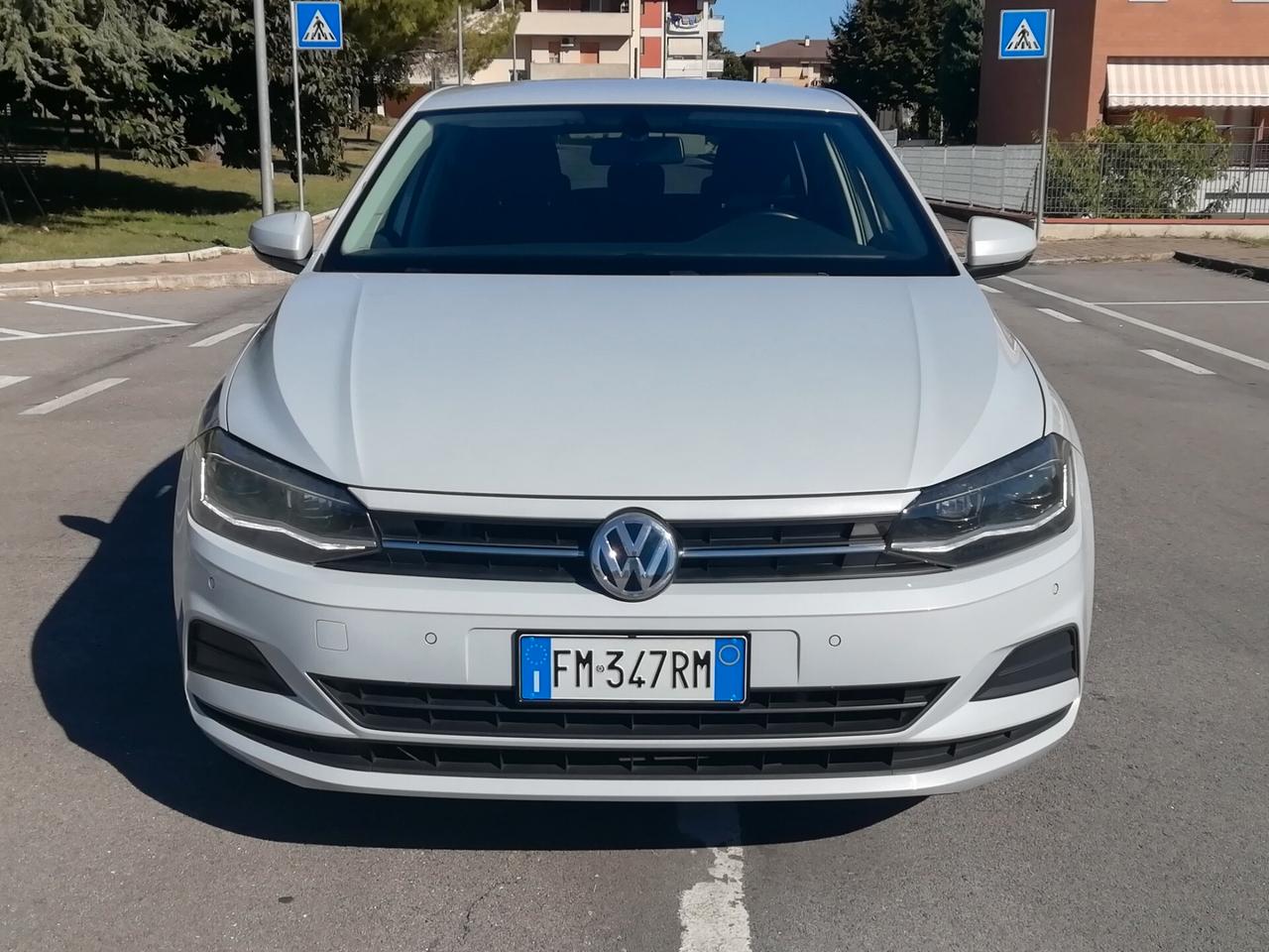 Volkswagen Polo 1.0 TGI 5p. Highline BlueMotion Technology "FARI FULL LED"