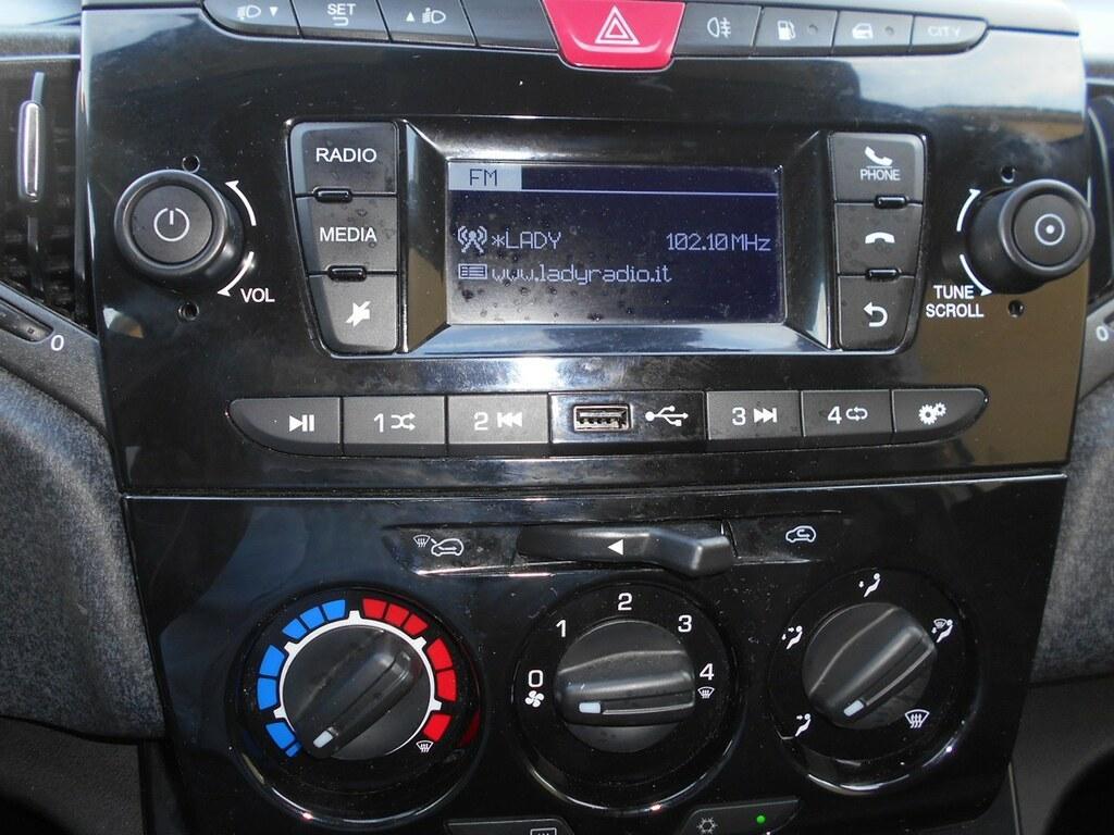 Lancia Ypsilon 5 Porte 1.2 Ecochic Elefantino
