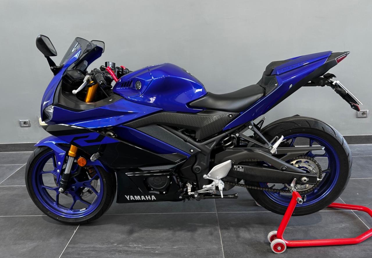 Yamaha YZF - R3 - 2019