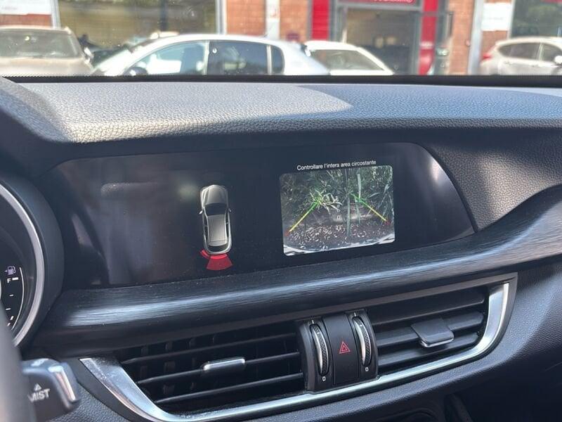 Alfa Romeo Stelvio 2.2 Turbo Diesel 180CV AT8 Q4 Super