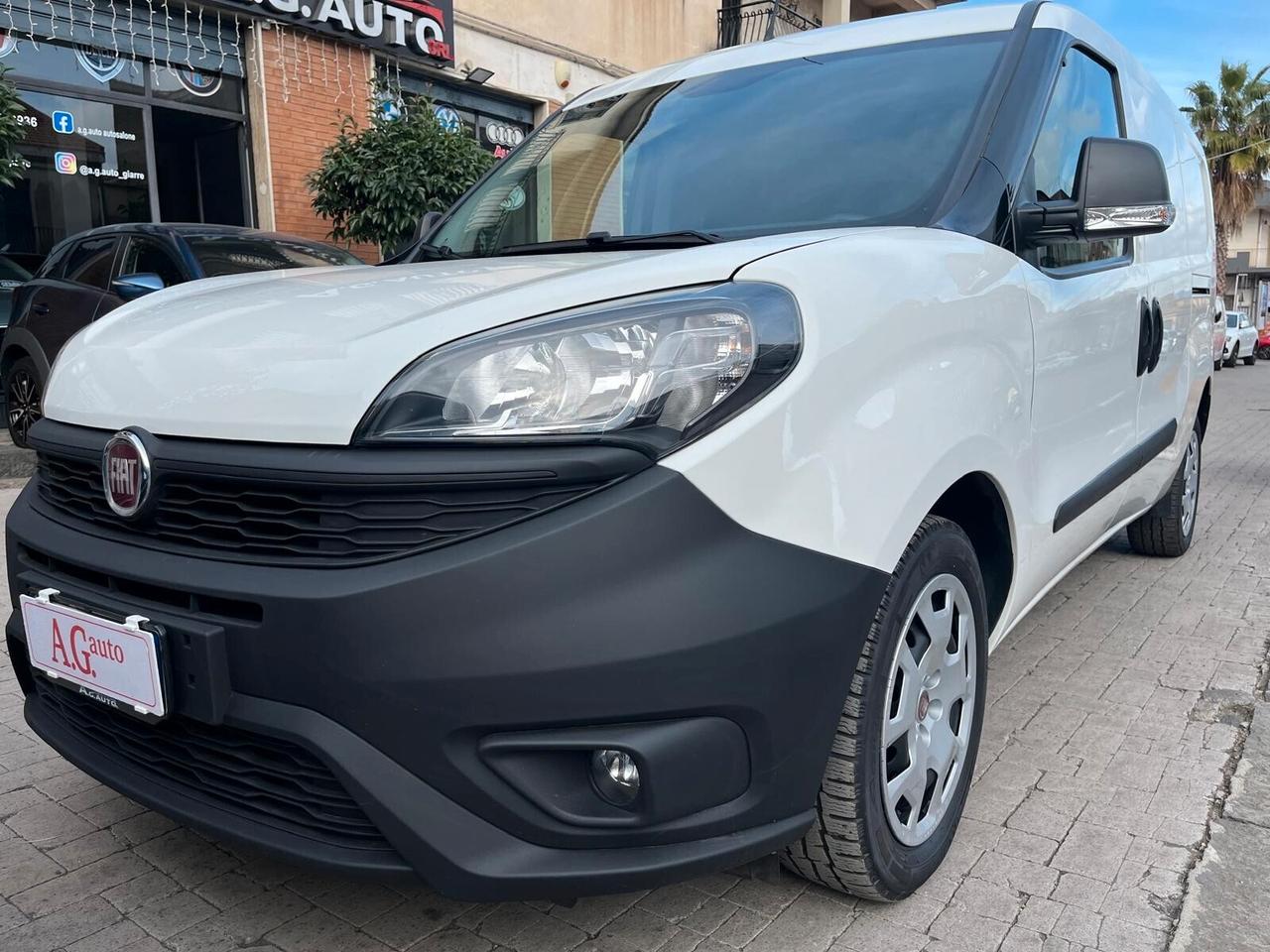 Fiat Doblo 1.6 MJT 105CV PL-TN Cargo MAXI Lounge DOPPIA PARTE LATERALE