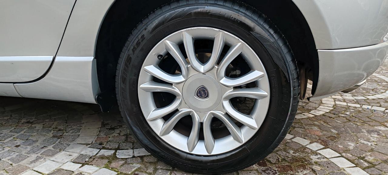 Lancia Delta 1.6 MJT DPF 120cv PREZZO PROMO