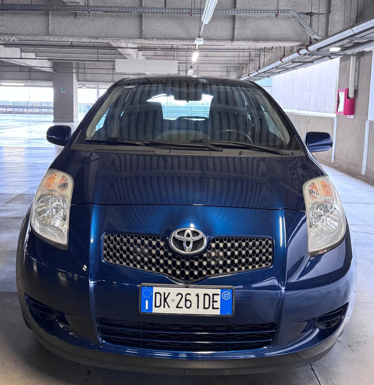 Toyota Yaris 1.0 3 porte Sol