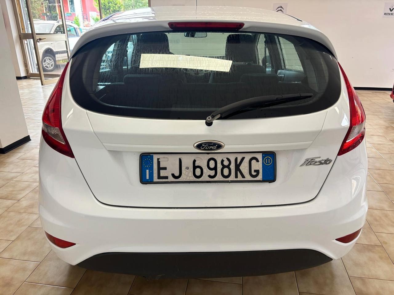 FORD FIESTA ANNO 2011 DS 1.4 ADATTA NEOPATENTATI KM 196 MILA