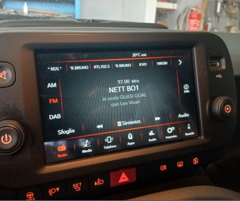Fiat Panda 1.0 FireFly S&S Hybrid City Life come nuova