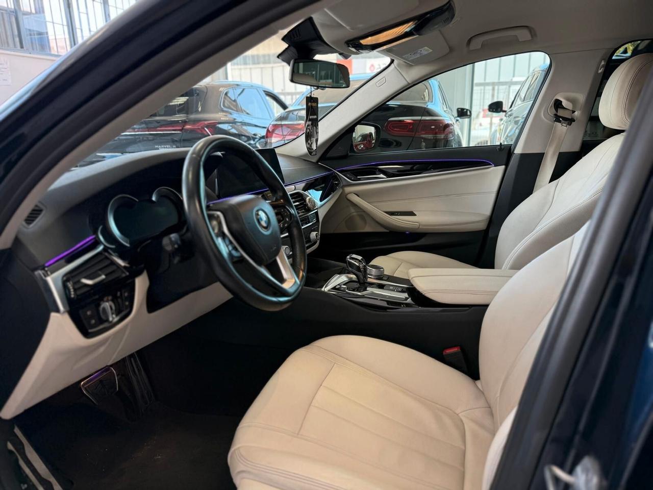 Bmw 520d FULL OPTIONAL 2017