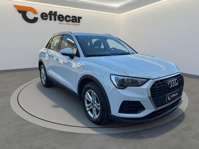 AUDI Q3 35 TDI S tronic Business