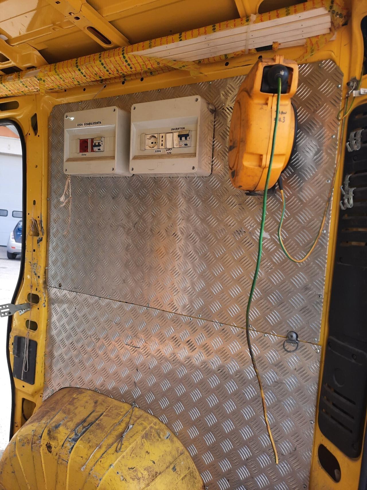 Fiat Ducato 30 2.3 MJT 130CV PR.IVATO PC-TN Furgone