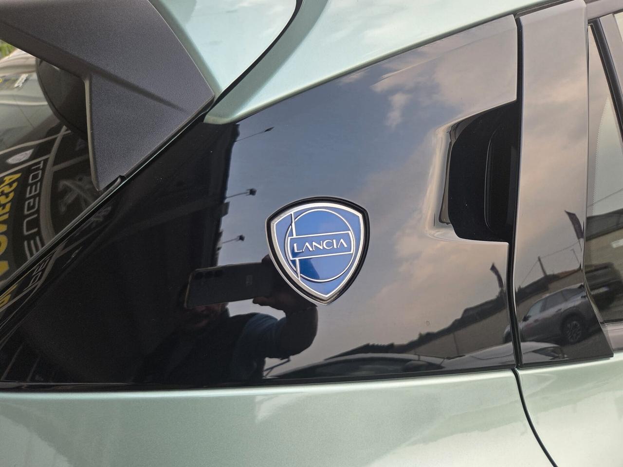 Lancia Ypsilon KM/0 NESSUN OBBLIGO FINANZIARIO !!